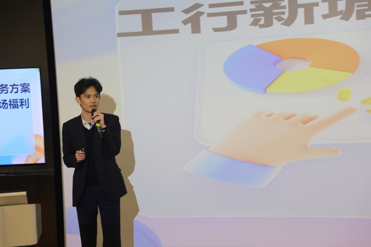 40beb096f32072d7025c8c12a98ebaf1