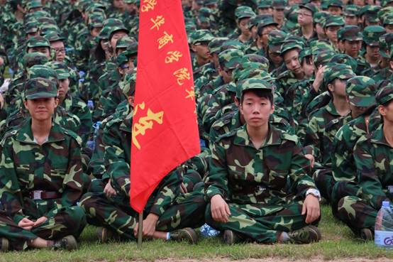 说明:C:\Users\kiki-lo\Desktop\2015.9.16新生军训动员大会（阮敏婷）\1 (25)(1).JPG